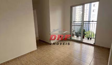 Apartamento com 3 dormitórios para alugar, 56 m² por R$ 2.300/mês - Cocaia - Guarulhos/SP