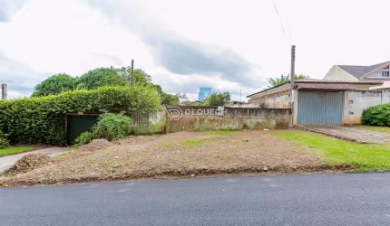 Terreno à venda na Rua Reinaldo Thá, 428, Cajuru, Curitiba por R$ 530.000
