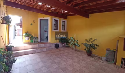 Casa para Venda em Atibaia, Jardim Cerejeiras, 2 dormitórios, 1 suíte, 2 banheiros, 2 vagas