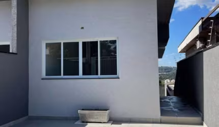 Casa para Venda em Atibaia, Jardim Do Lago, 3 dormitórios, 1 suíte, 2 banheiros, 2 vagas