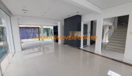 EXCELENTE SOBRADO NO PACEMBU DE 560 M² ALTO PADRÃO