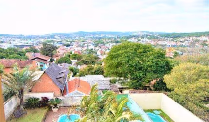 Casa com 3 quartos à venda na Rua dos Caiaguais, 118, Espírito Santo, Porto Alegre, 220 m2 por R$ 830.000