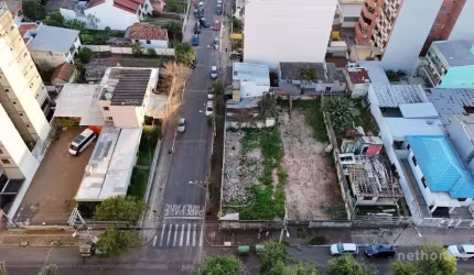 Terreno à venda na Rua Caramuru, 162, Centro, Canoas, 702 m2 por R$ 980.000