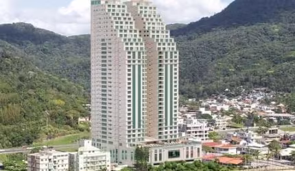 Apartamento com 3 quartos à venda na Rua 1100, 234, Ilhota, Itapema, 129 m2 por R$ 2.220.000