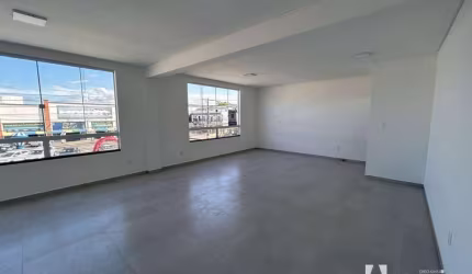 SALA COMERCIAL BEM LOCALIZADA NO SÃO DOMINGOS