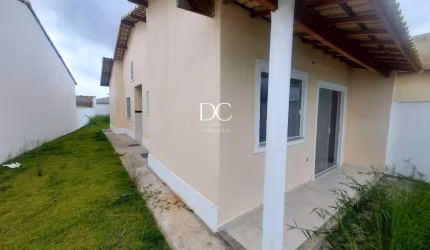 Casa com 2 quartos à venda na Rua Douglas Marques Rienti, Jardim Atlântico Leste (Itaipuaçu), Maricá por R$ 400.000