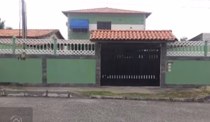 Casa com 4 quartos à venda na Rua Trinta e Um, Guaratiba (Ponta Negra), Maricá por R$ 720.000