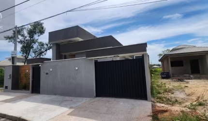 Casa com 3 quartos à venda na Rua Setenta e Cinco, Jardim Atlântico Leste (Itaipuaçu), Maricá, 99 m2 por R$ 630.000