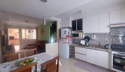 Casa com 2 dormitórios à venda, 98 m² por R$ 330.000,00 - Conceição - Osasco/SP