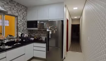 casa com acabamento de primeira no jagauaribe