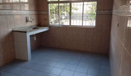 Casa com 2 dormitórios para alugar, 60 m² por R$ 2.100,00 - Presidente Altino - Osasco/SP
