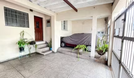 Casa Térrea para Venda em São Caetano do Sul, Nova Gerty, 2 dormitórios, 1 banheiro, 2 vagas