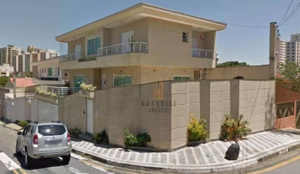 Sobrado com 3 dormitórios à venda, 278 m² por R$ 1.590.000,00 - Santa Terezinha - São Bernardo do Campo/SP