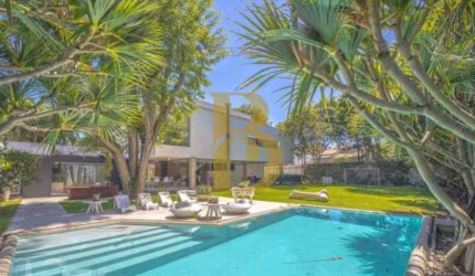 Casa com 500 m², à venda no bairro Alto de Pinheiros.