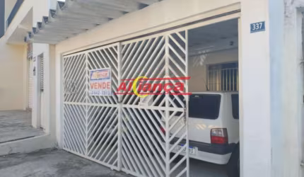 Sobrado com 04 dorm, 02 vagas , bom para renda