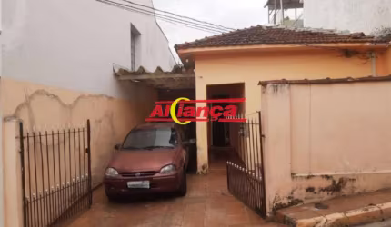 Sobrado na Vila Mazzei com 03 dorm, 01 vaga, 250 metros