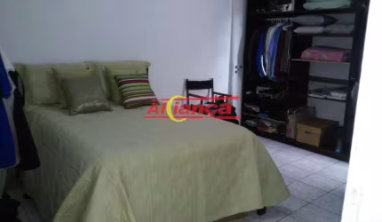 Casa à Venda no Jardim Adriana - Guarulhos