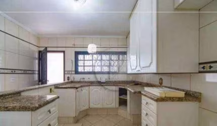 Sobrado com 4 dormitórios, 252 m² - venda por R$ 850.000,00 ou aluguel por R$ 5.748,46/mês - Vila Alto de Santo André - Santo André/SP