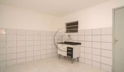 Casa com 1 dormitório para alugar, 50 m² por R$ 1.000,00/mês - Cidade São Jorge - Santo André/SP