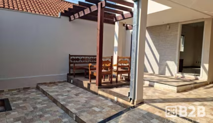 Casa com 4 dormitórios à venda, 200 m² por R$ 660.000,00 - Vila Souto - Bauru/SP