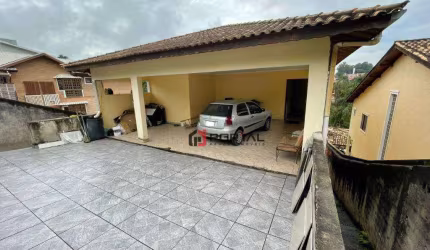 Casa com 3 dormitórios à venda, 380 m² por R$ 900.000,00 - Granja Viana - Cotia/SP
