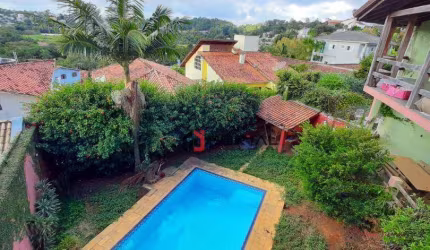 Casa com 4 dormitórios à venda, 352 m² por R$ 1.300.000,00 - Granja Viana - Carapicuíba/SP