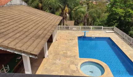 MARAVILHOSA CASA EM ATIBAIA PARA VENDA !
