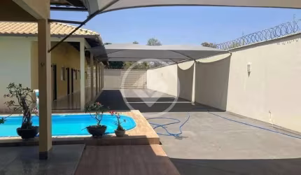 CASA EM ARUANÃ-GO 05 SUÍTES codigo: 91862