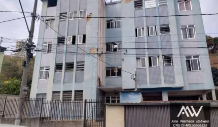 Apartamento com 2 dormitórios à venda, 62 m² por R$ 169.900,00 - Bandeirantes - Juiz de Fora/MG