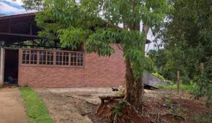 Chácara com 2 quartos, 3.000 m², à venda por R$ 260.000-BR 040 Juiz De Fora Mg