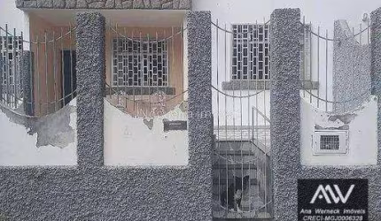 Apartamento com 3 dormitórios à venda, 200 m² por R$ 450.000,00 - Bairu - Juiz de Fora/MG