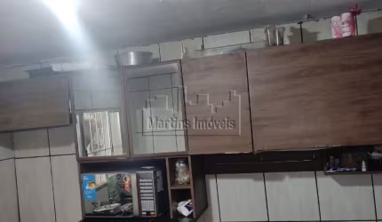 Casa com 3 quartos à venda na Rua Daniel Berger, 48, Conjunto Residencial José Bonifácio, São Paulo, 70 m2 por R$ 300.000
