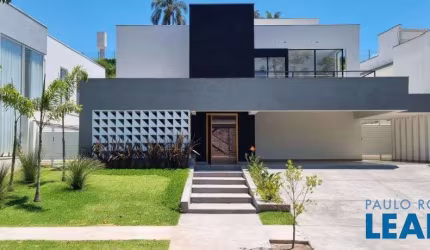 CASA EM CONDOMÍNIO - MOINHO VELHO - SP