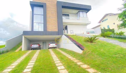 Casa de Condomínio com 3 suítes, sendo 1 máster à venda, 400 m² por R$ 2.660.000 - Village da Serra - Araçoiaba da Serra/SP