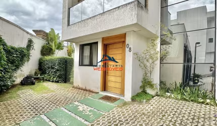 Casa de Luxo em Condomínio no Parque Rincão, Cotia-SP: 4 Quartos, 2 Suítes, 3 Salas, 3 Banheiros, 2 Vagas de Garagem e 180,25m² de Área.