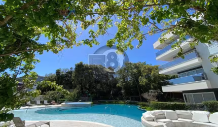 Apartamento Garden, luxo em Jurerê! 137 m2