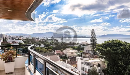 Lindo apartamento Duplex, Balneário Estreito