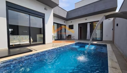 Casa de alto padrão em condomínio no Jardim Vitória, Nova Odessa-SP: 3 quartos, 3 suítes, 4 banheiros, 4 vagas de garagem!