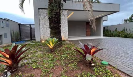 Excelente casa Linear no Alphaville
