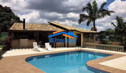 Passargada E - Espaçosa e confortável. Piscina, gourmet e campinho!