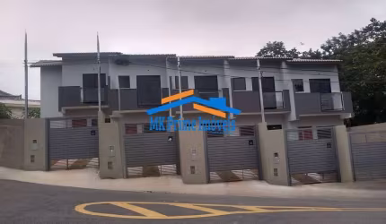 Sobrado no Jaguaribe 67 m² Pronto p/ morar  2 dormitórios 1 vaga + quintal