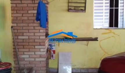 Casa Térrea com 3 Dormitórios e 4 vagas no Santo Antônio em Osasco.