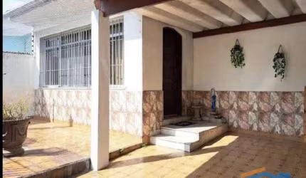 Casa Térrea em Presidente Altino - Edícula - Espaço para Piscina