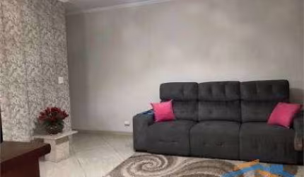 Casa a venda com 3 Quartos e 2 banheiro à Venda, 146 m² - Bela Vista Osasco