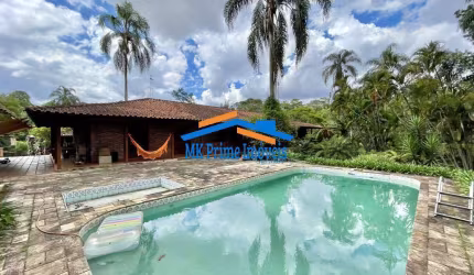 Área no Melhor da Granja Viana com 7.088 m², comercial ou residencial.