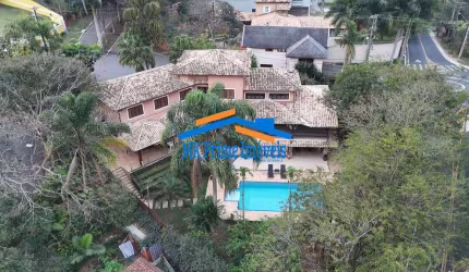Linda Casa no Residencial Euroville/Granja Viana!