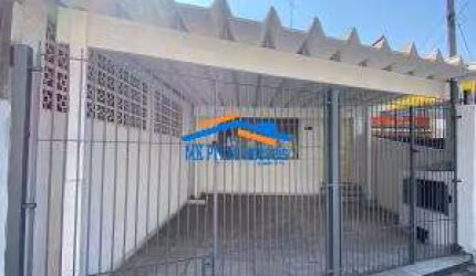 Excelente Casa em Avenida Comercial com 2 Frentes - Terreno com 196mt²