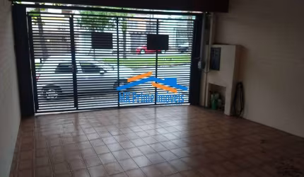 Sobrado com 4 Quartos e 2 Banheiros à Venda no Cipava em Osasco.