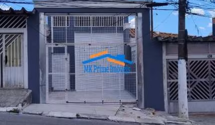 Sala Comercial Nova com 90m², Mezanino, 2 Banheiros e 2 Vagas.