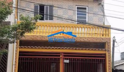 Sobrado com 5 Casas para Renda todas Alugadas